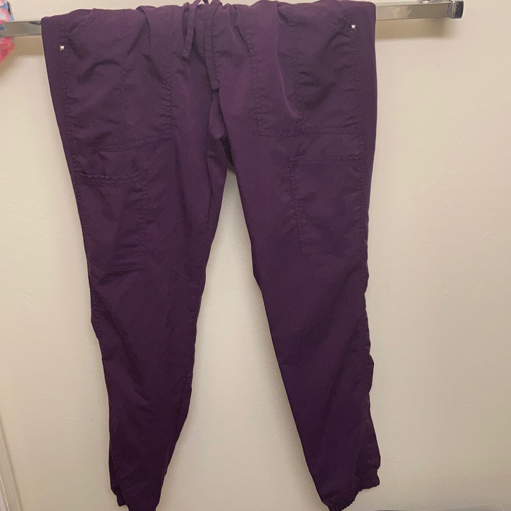 XS Jogger Style Scrub Pants